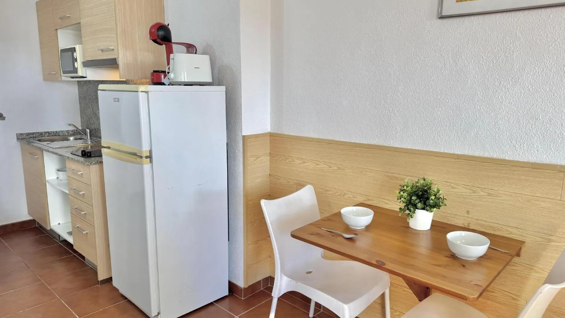 Apartment Almadrague Studio 20 Roses